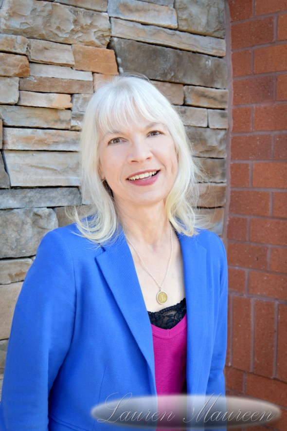 LindaRuhlandFeb2016Portrait3WM